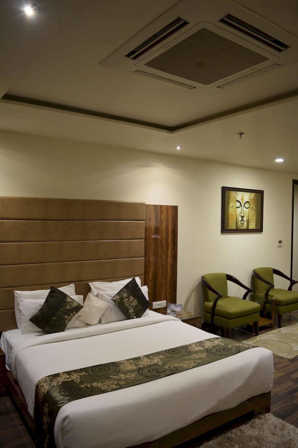 One Earth Avaas Hotel Amritsar Exterior photo